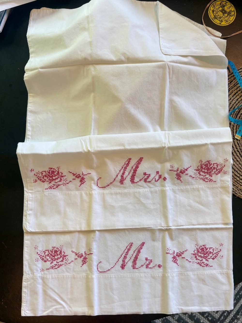 *Vintage CrossStitch Pillowcase Set*